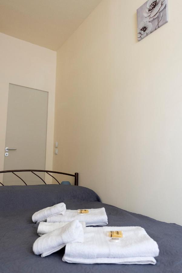 Pure Urban Bedboxes Acropolis Metro Petralona Apartment Athens Luaran gambar